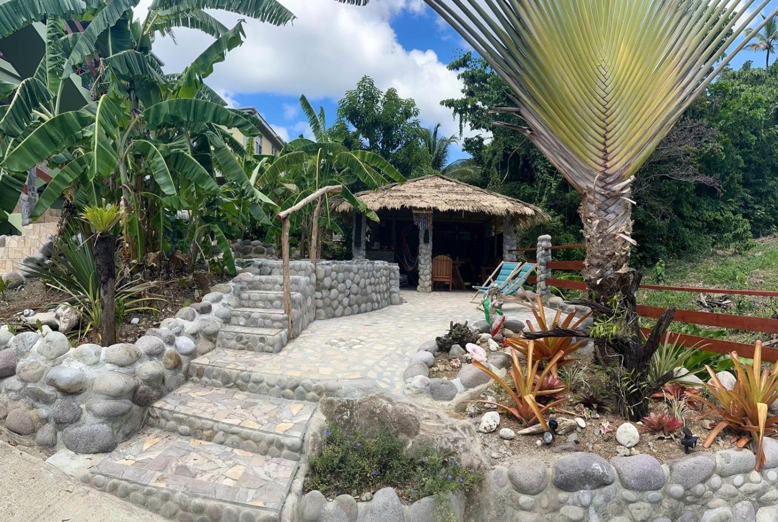 Orchid Resort Ltd Guillet Exterior foto